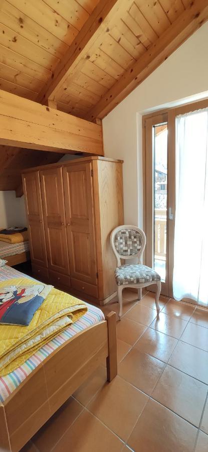 Mansarda A Carciato, Trilocale In Montagna Daire Dimaro Dış mekan fotoğraf