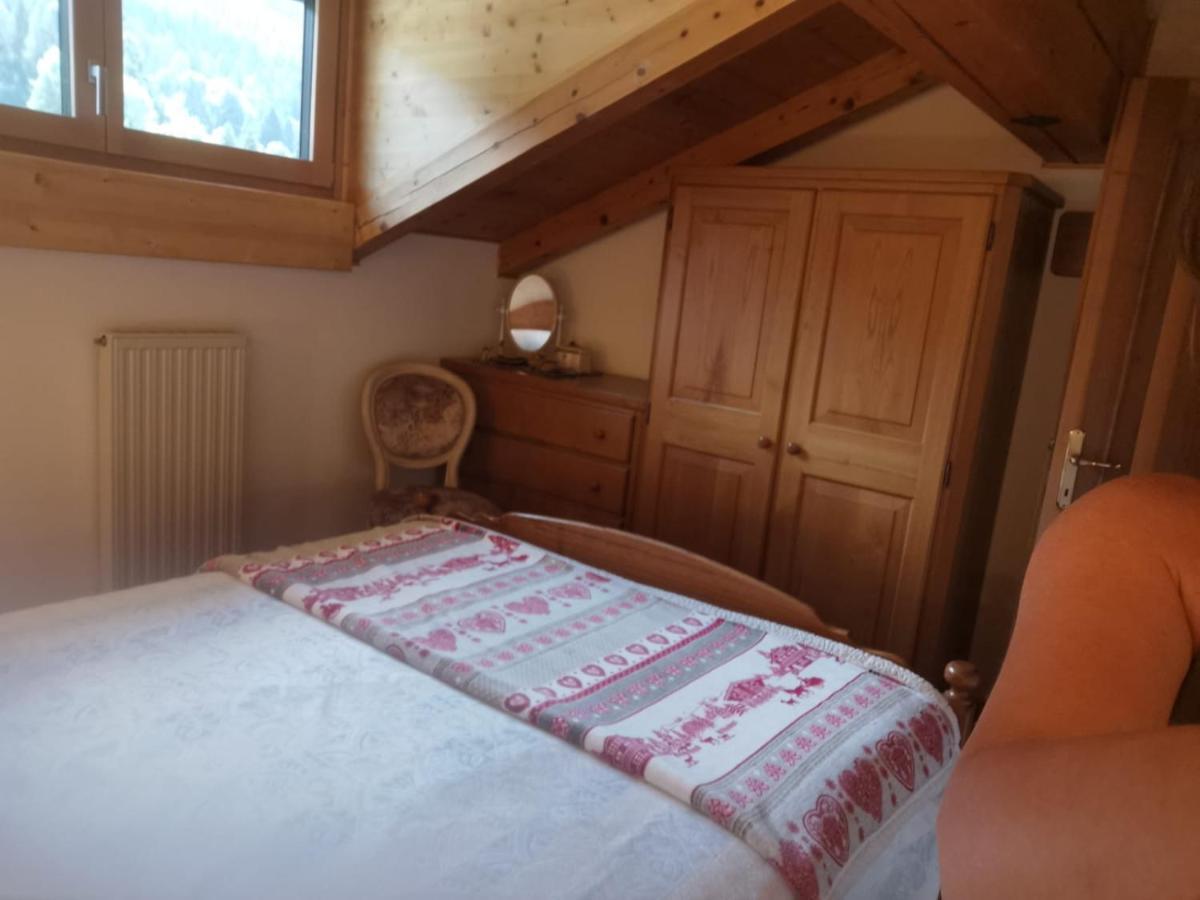 Mansarda A Carciato, Trilocale In Montagna Daire Dimaro Dış mekan fotoğraf
